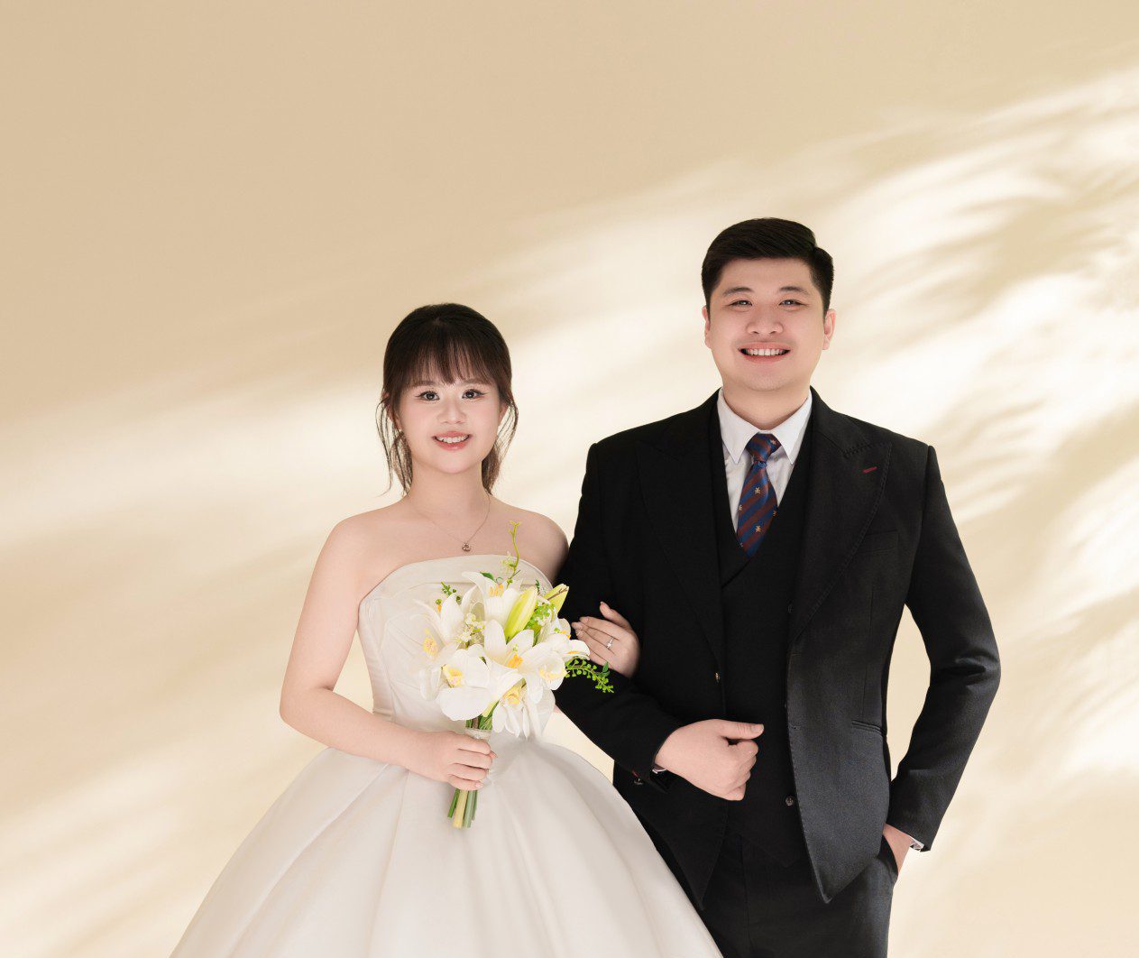 THIỆ CƯỚI NGỌC VÂN-KHẮC HƯNG