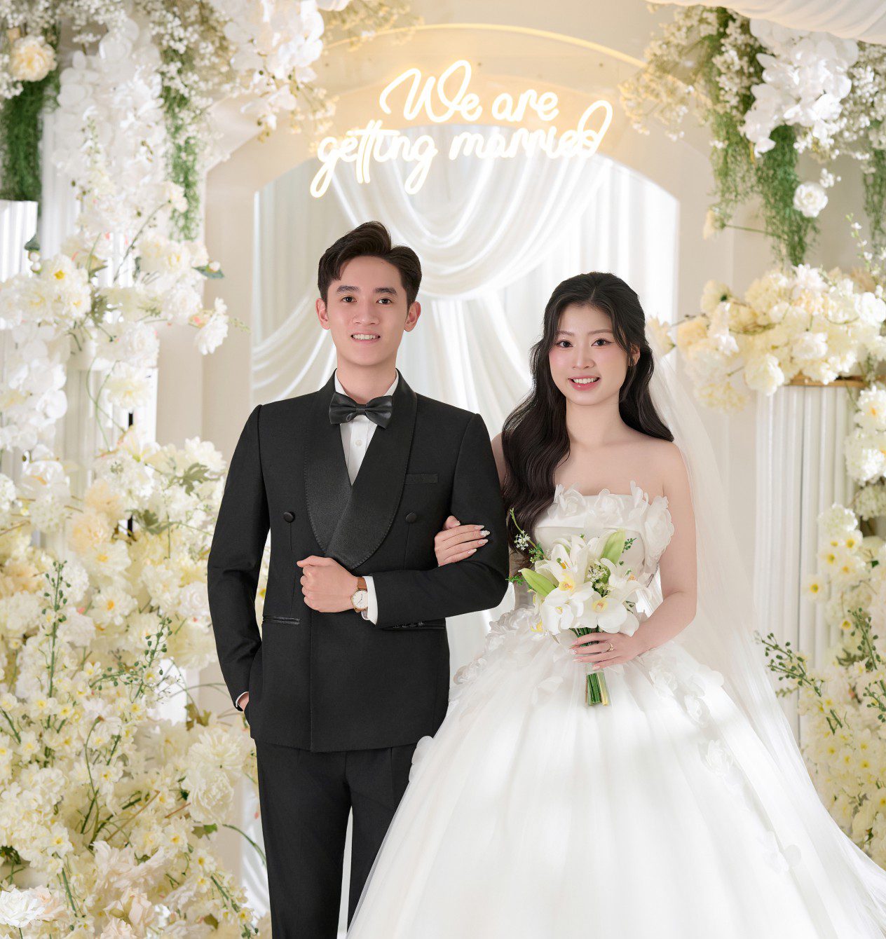 THIỆP CƯỚI TUẤN HUY-HẢI PHƯỢNG(NHÀ TRAI)